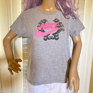 Nike Vintage Gray Pink Tee T-Shirt Size Medium VGC